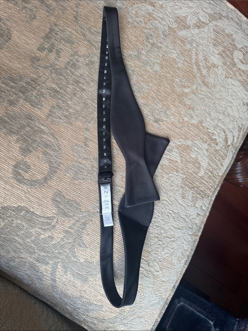 Men Accessories Subcategory Identification